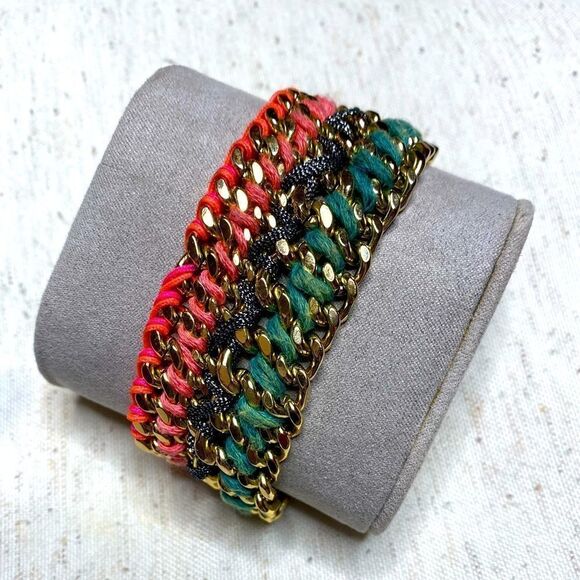 Victoria Secret Bracelet  - Picture 1 of 6